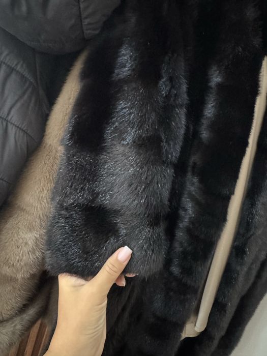 Продам шубу  черный бриллиант