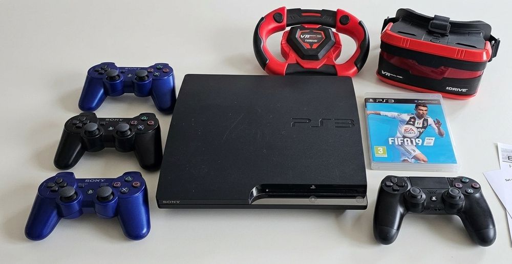 Consolă PS3 Slim + 5 Manete (2 Albastre )