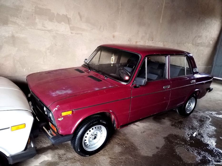 Vaz 2106 sotiladi