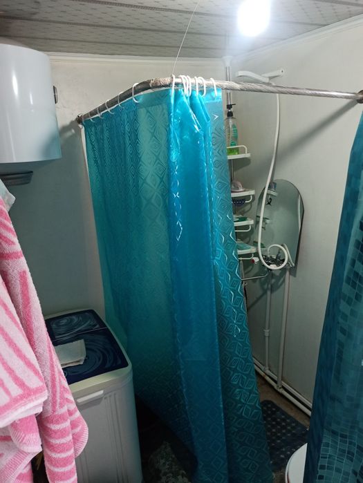 Дача сотилади 3 хона хаммом ошхона бор