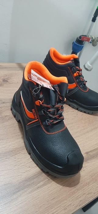 Ботинки 41р safety