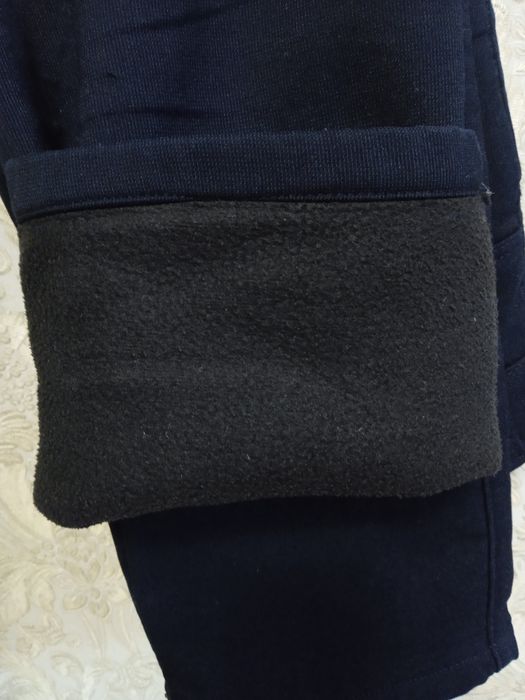 Продам школьные брюки