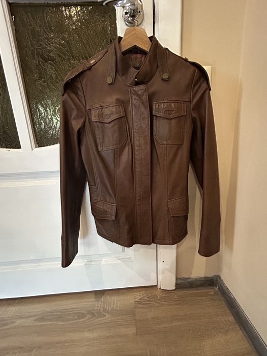 Кожаная куртка женская