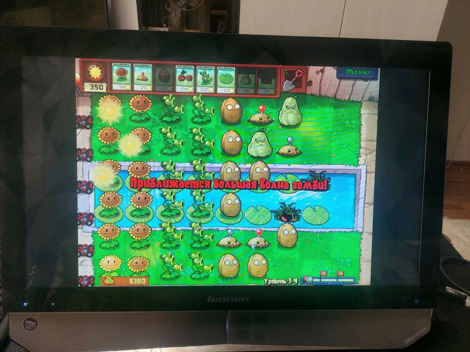 Моноблок с сенсорным экраном