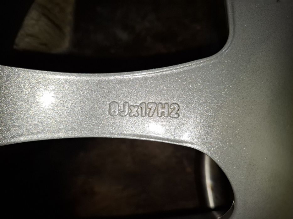 Алуминиеви джанти за Opel Zafira 17 инчови плюс болтове