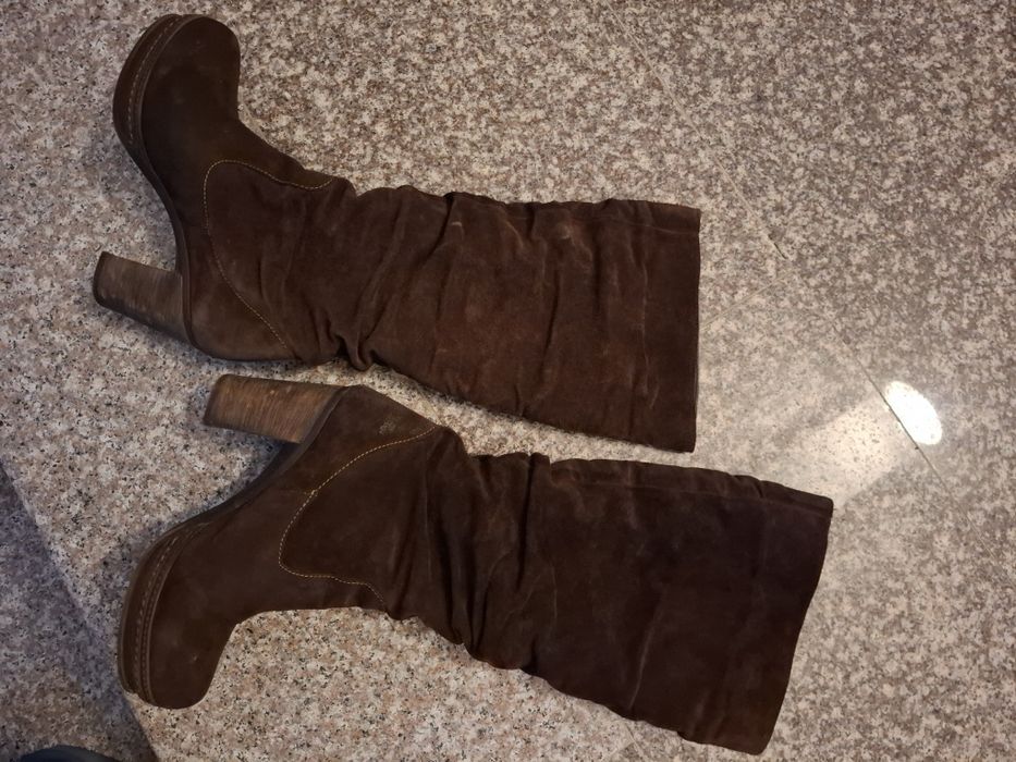 Уникални ботуши - естествен велур 39