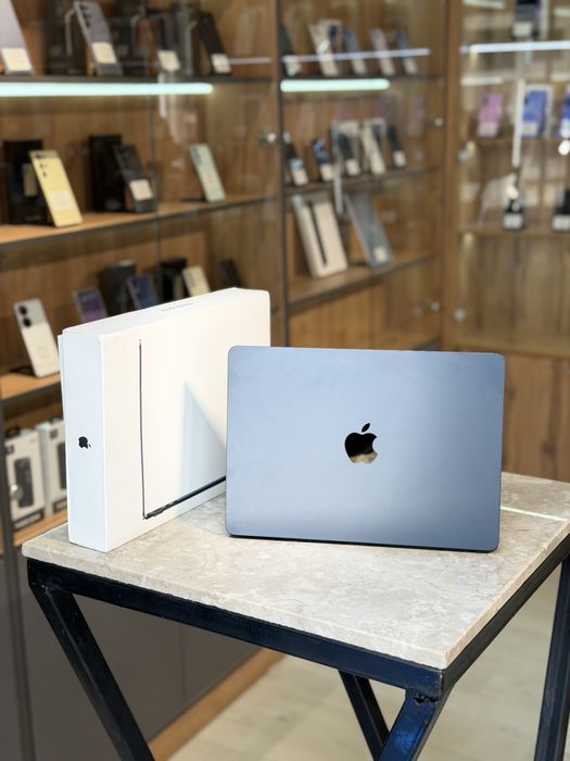 MacBook Air M3 | PhoneLab