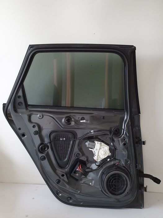 Usa portiera stanga dreapta fata spate Audi A4 break facelift LZ7S