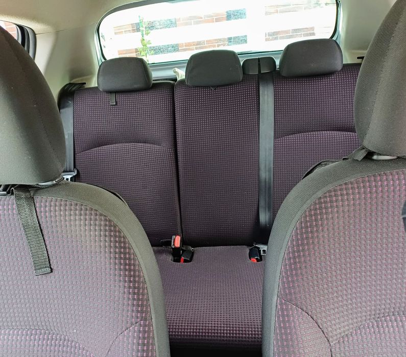 Mitsubishi Space Star Mitsubishi Space Star 1.2 benzina,  5 locuri