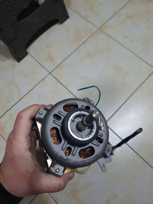 Motor mașină de uscat rufe