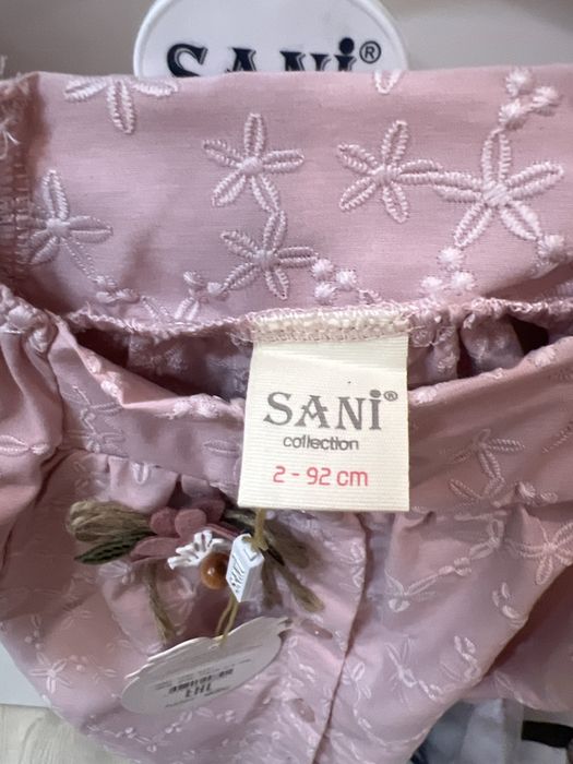 Продам детский костюм новый