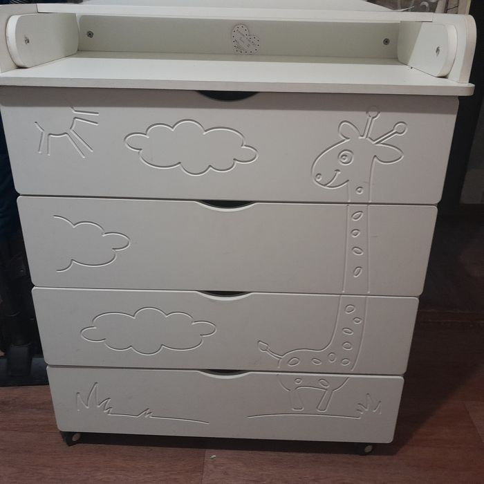 Комод с пеленальным столиком