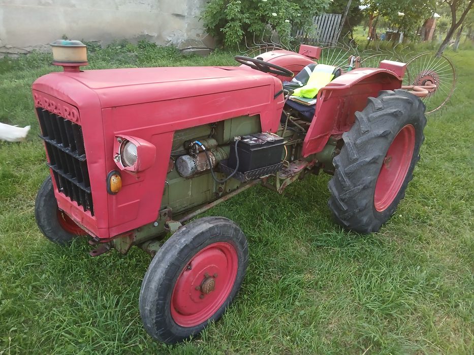 Tractor Antonio Carraro