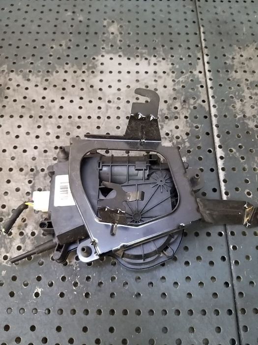 Motoras inchidere haion soft close bmw seria 3 f34 ua726951608