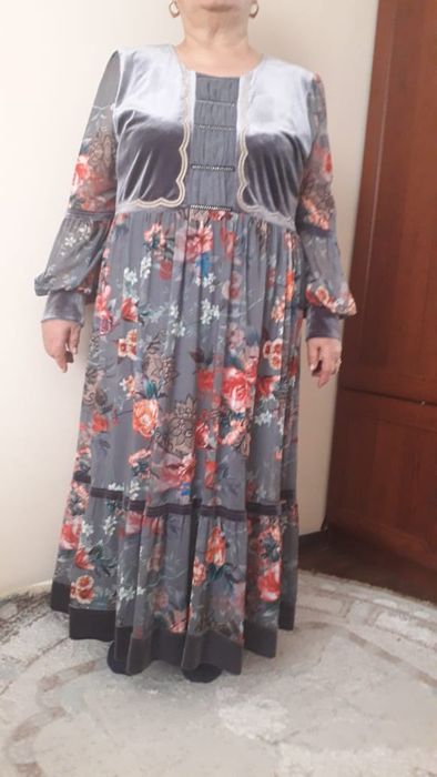 Продам платье вечерный