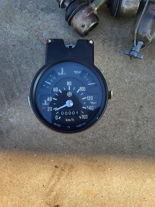 Semnalizări și stopuri aro