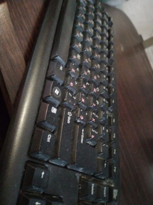 Компьютер прадаю