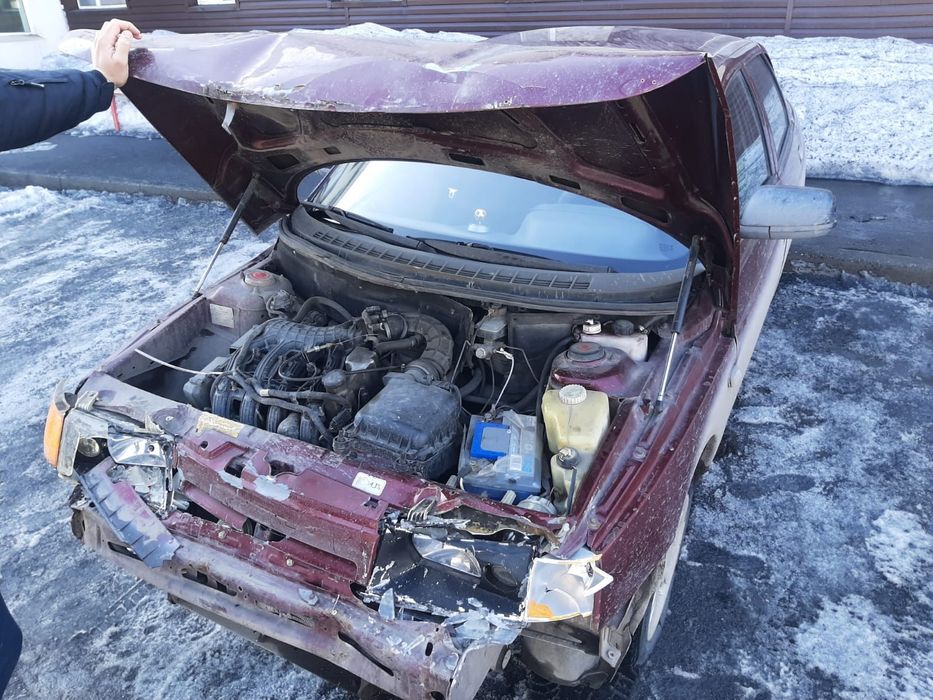 Продам ваз 2110 после ДТП