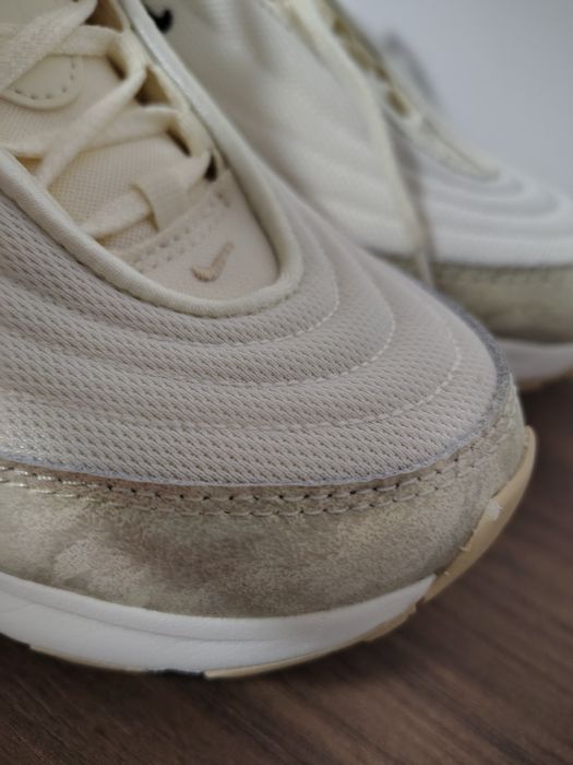 Маратонки Nike .