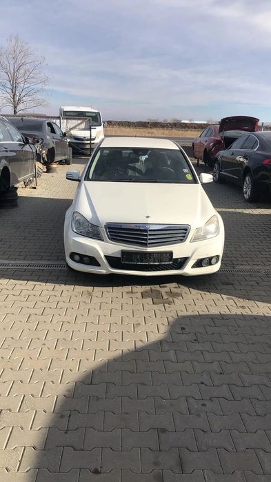 Dezmembram Mercedes-Benz C Class 2.2 CDI an fabr. 2011