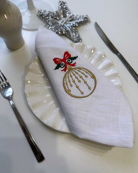 Салфетки сервировочные с вышивкой