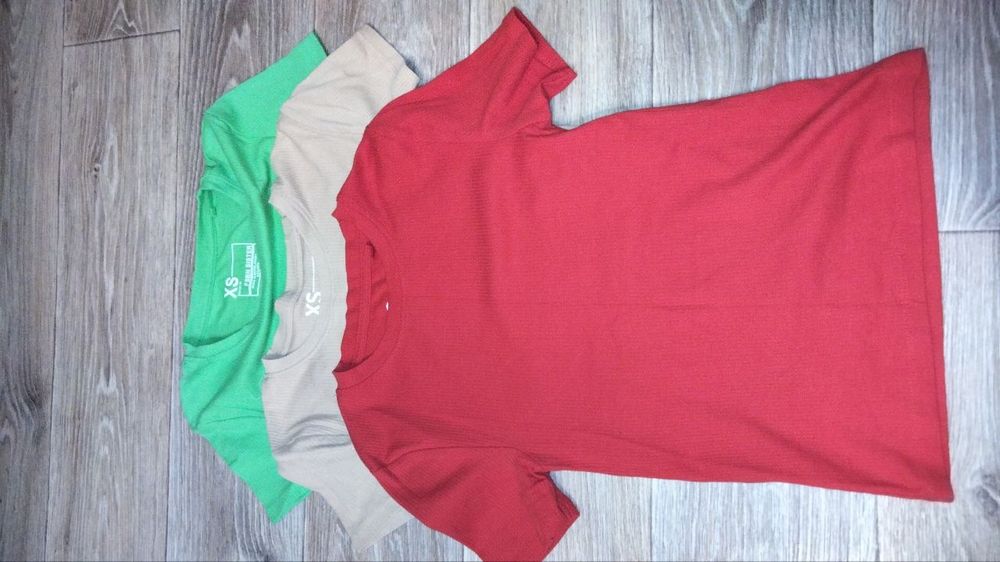 Продам женскую одежду