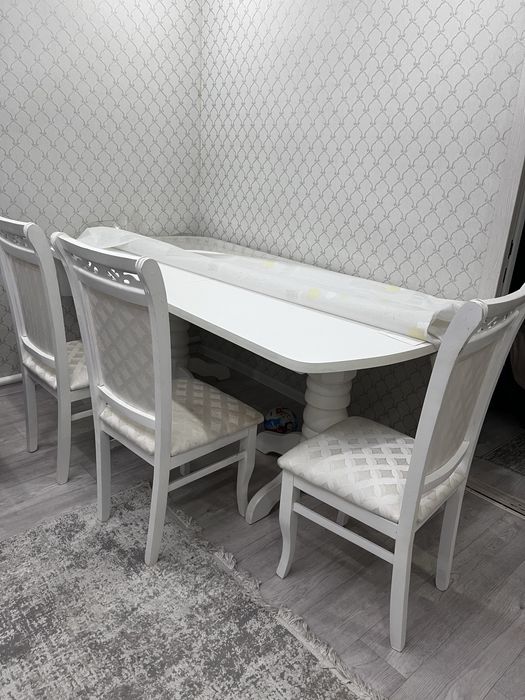 Продам стол со стульями