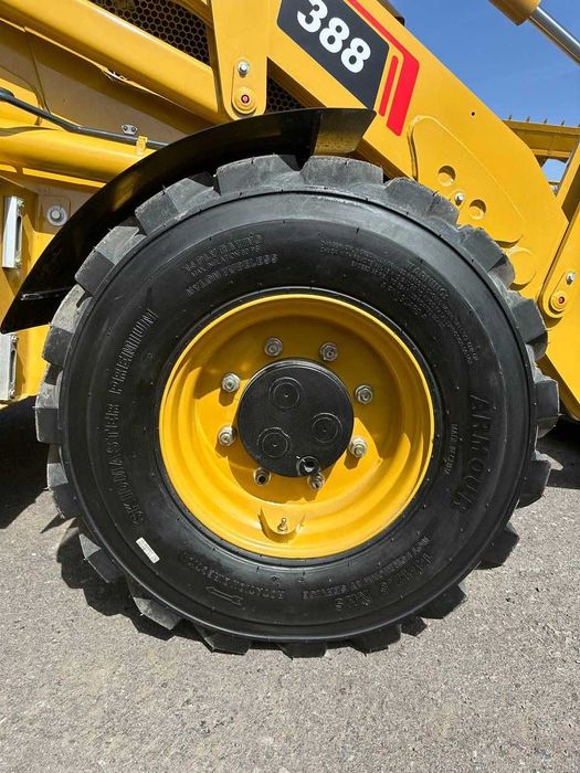 SHANMON 388 Экскаватор-погрузчик