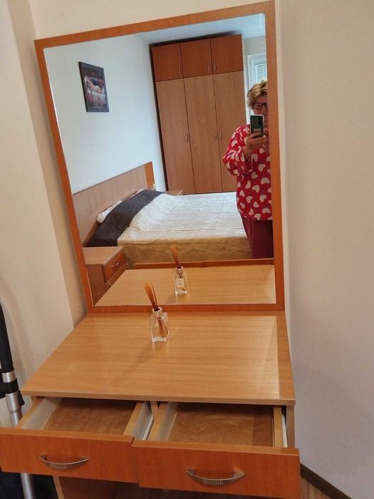 Дава се под наем Едностаен апартамент в Бургас, Център - 40 кв.м за 325 € - Снимка #3