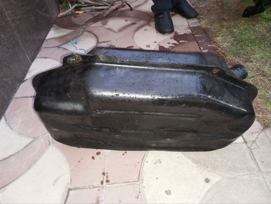 Tico benzin bak sotiladi