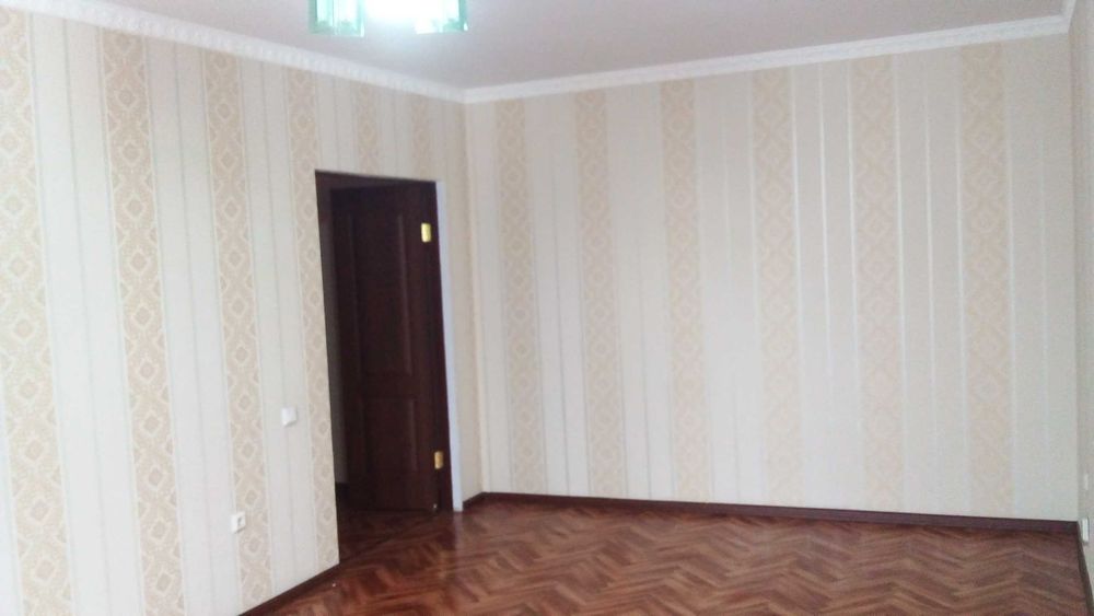 Продам  2 комн. квартиру
