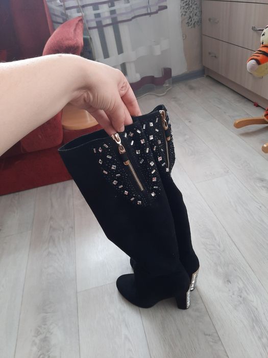 Продам сапоги весна