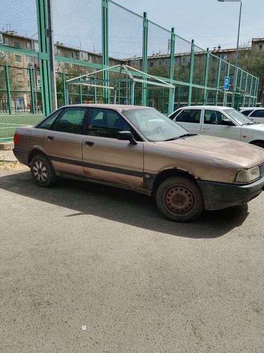 Продается Audi 80