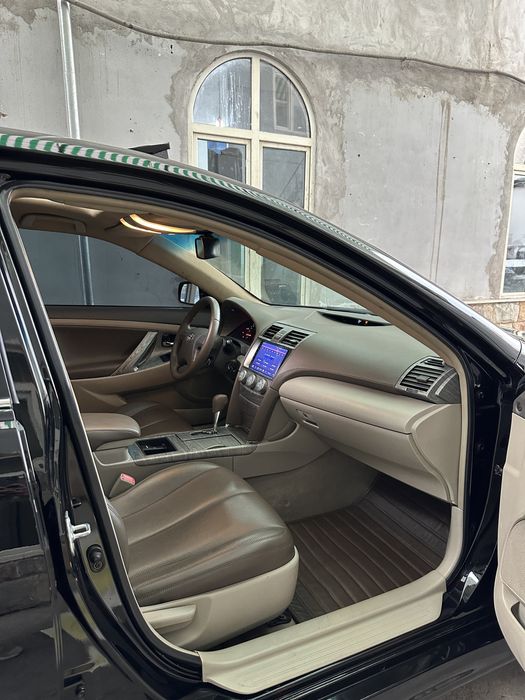 Toyota camry 40 черный цыет