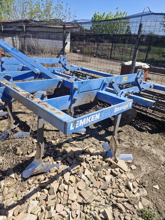 De vânzare  lemken smaragl 9