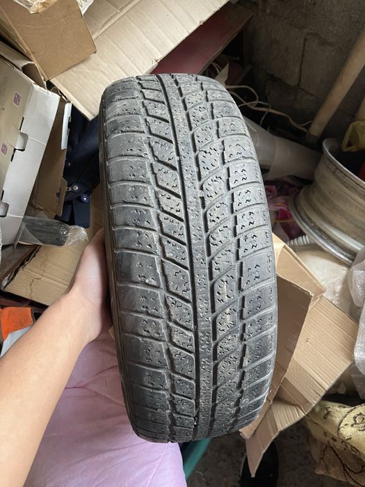 4 диска с шинами мерс