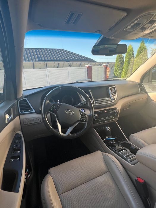 Hyundai Tucson AWD