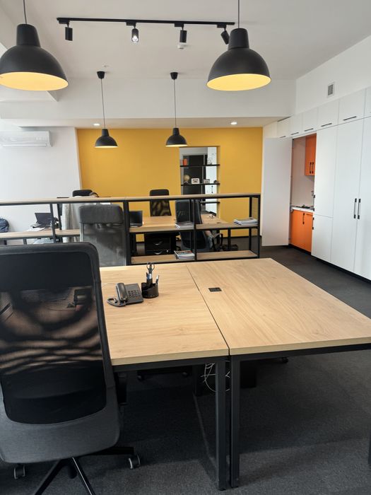 Офисная мебель столы и стулья