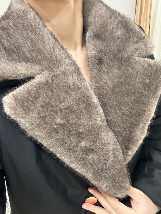 Продам новую куртку