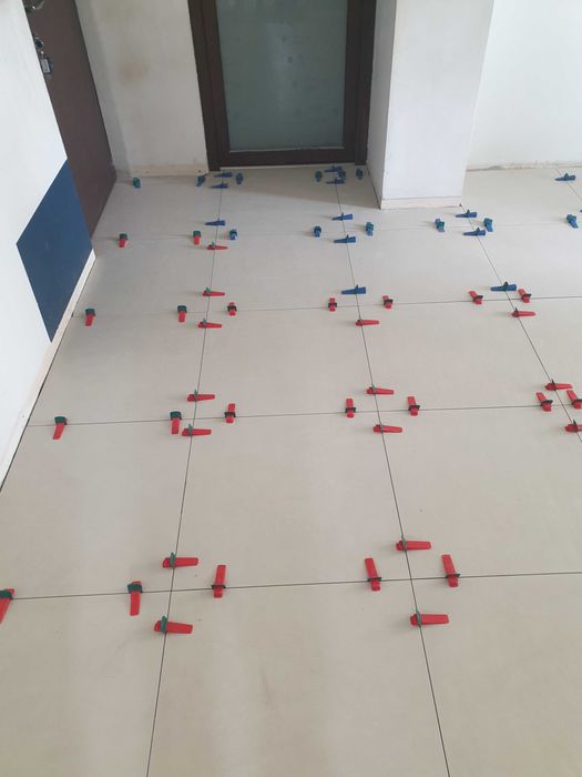 Zugrav Meserias Renovari Interioare