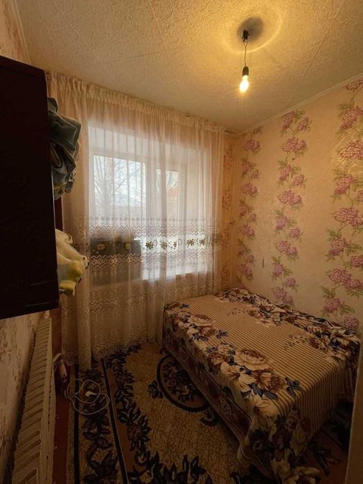 Продам 1-комнатную район маг. Мандарин