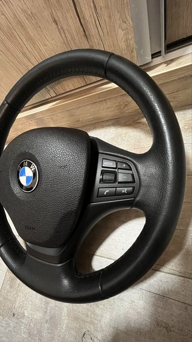 Volan piele complet BMW seria F (seria 1, seria 2, seria 3, etc. )