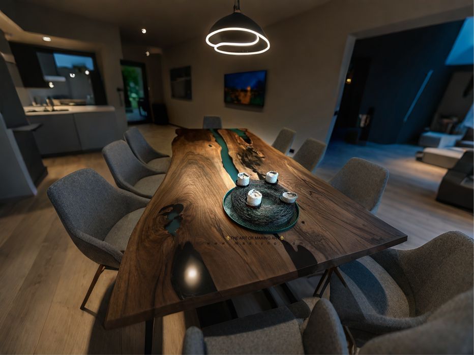 Маса с епоксидна смола