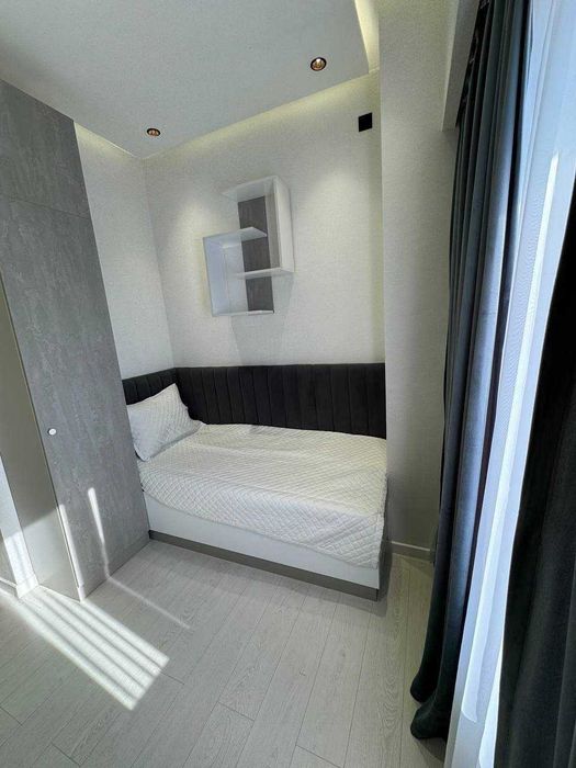 Срочно сдаю шикарную 2х ком кв Жк Vegas Tower на Яккасарайском рн С4
