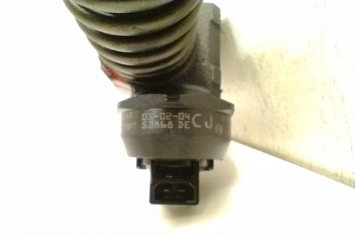 Injector CJ (litere mari) 038130073AS Volkswagen VW Golf a 4-a genera