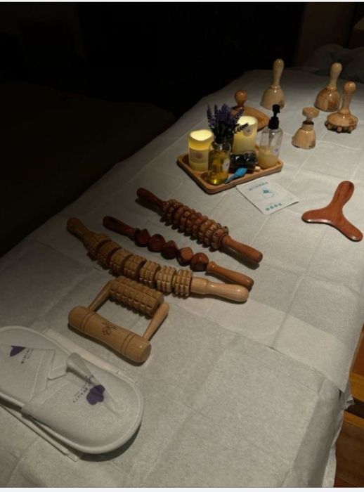 Массаж и пилинг хорошо отдых.