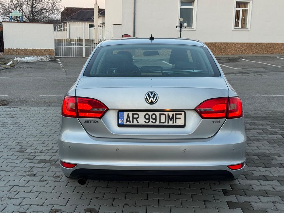 Volkswagen Jetta model Match