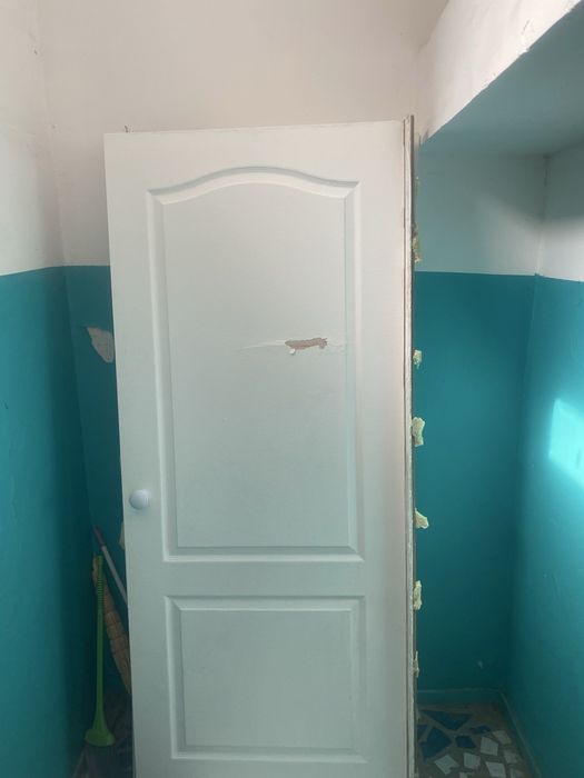 Дверь меж комнат! Срочно даром