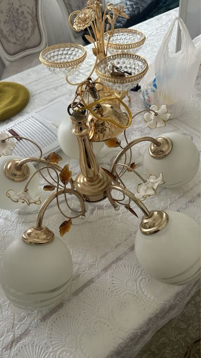 Люстра для дома в отличном состоянии