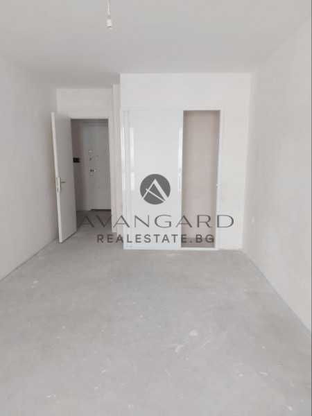 Продава се Двустаен апартамент в Пловдив, Христо Смирненски - 76 кв.м за 1718 €/кв.м - Снимка #3